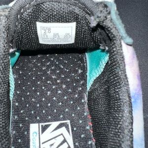 Girls Van sneakers never worn